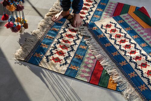 Machine Washable Rugs vs. Traditional Rugs: Making the Right Choice for Your Home
