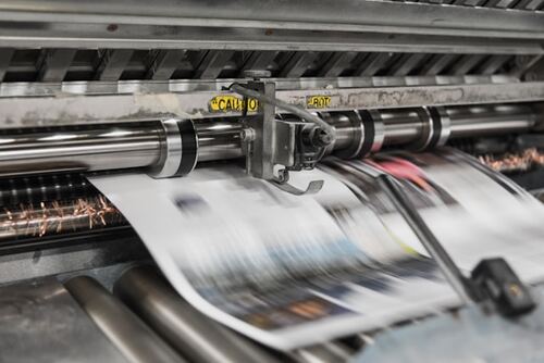 Exploring the Types of Print Media and Sign Materials for DIY Projects